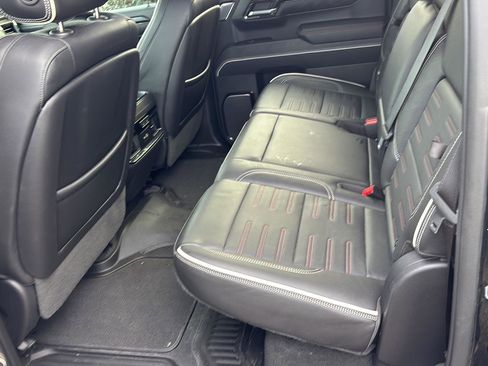 Used 2023 GMC Sierra 1500 AT4X image 9