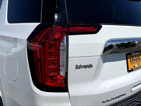 Used 2023 GMC Yukon SLT w/ SLT Premium Package AWD/4WD image 23