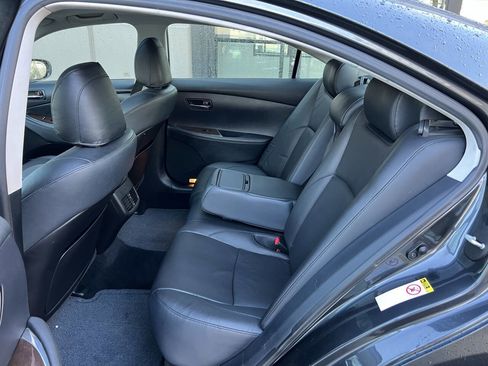 Used 2011 Lexus ES 350 image 11