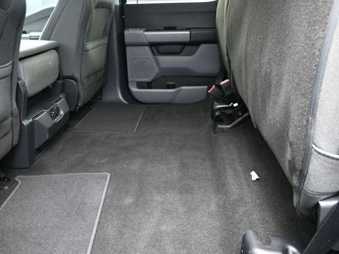 Used 2023 Ford F150 XLT AWD/4WD image 16