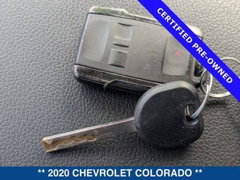 Used 2020 Chevrolet Colorado LT RWD image 33