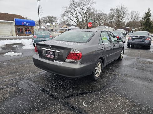 Used 2005 Toyota Camry LE image 8