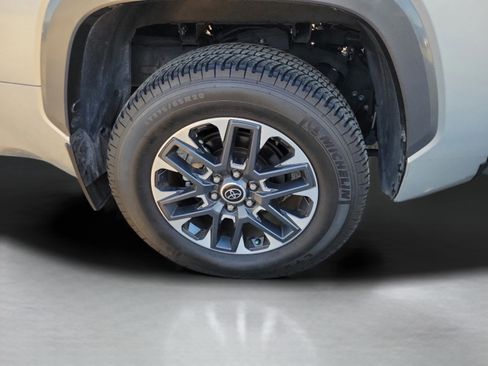 Used 2023 Toyota Tundra Limited w/ Power Package image 17