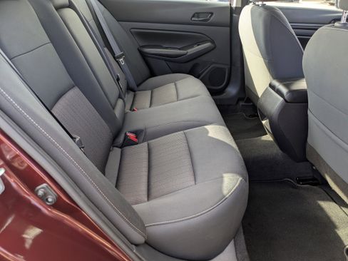 Used 2024 Nissan Altima 2.5 SV image 13