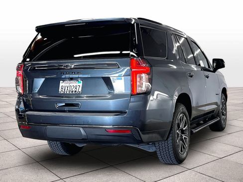 Used 2021 Chevrolet Tahoe Z71 w/ Luxury Package AWD/4WD image 15