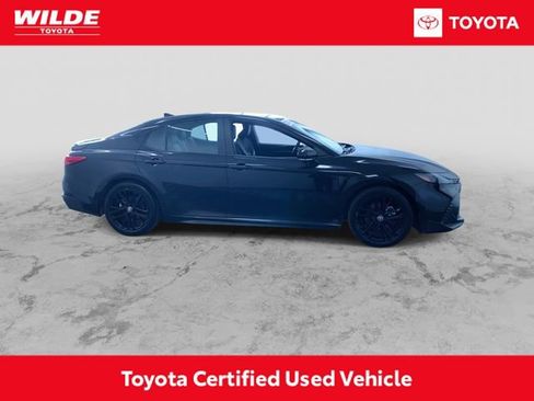 Certified 2025 Toyota Camry SE image 2