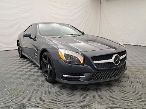 Used 2013 Mercedes-Benz SL 550 AMG Pkg image 2
