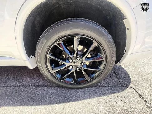 Used 2018 Dodge Durango GT w/ Blacktop Package AWD/4WD image 24
