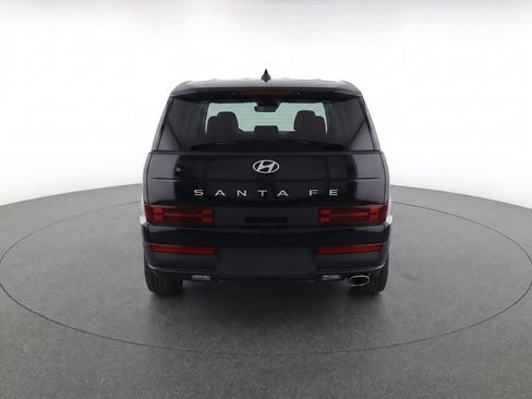 Used 2025 Hyundai Santa Fe SEL FWD image 7