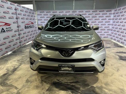Used 2018 Toyota RAV4 XLE w/ Plus Extra Value Package FWD image 4
