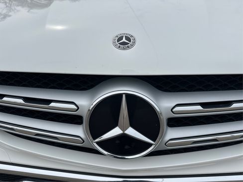 Used 2020 Mercedes-Benz GLC 300 image 43