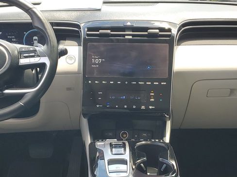 Certified 2023 Hyundai Tucson Limited FWD image 15
