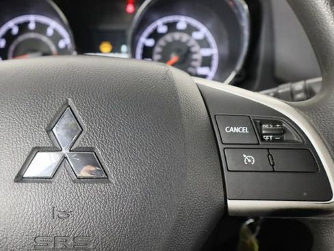 Used 2024 Mitsubishi Outlander Sport ES AWD/4WD image 11