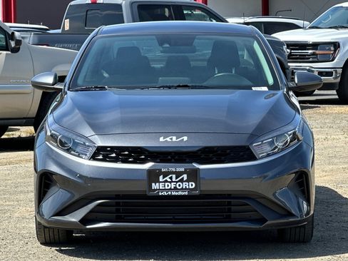 Used 2024 Kia Forte LXS FWD image 10