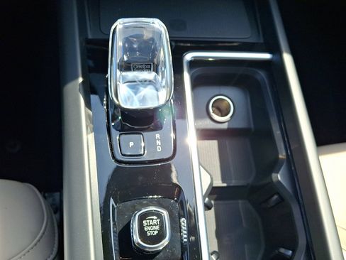 New 2026 Volvo XC60 T8 Plus w/ Protection Package Premier AWD/4WD image 10