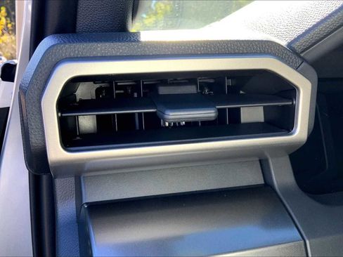 New 2025 Toyota Tacoma SR5 image 18