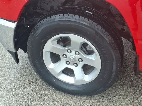 Used 2023 RAM 1500 Big Horn AWD/4WD image 18