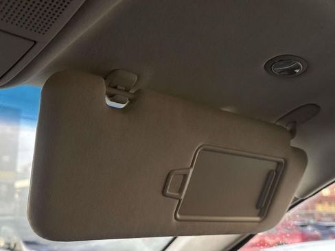 Used 2020 Genesis G90 3.3T Premium image 35