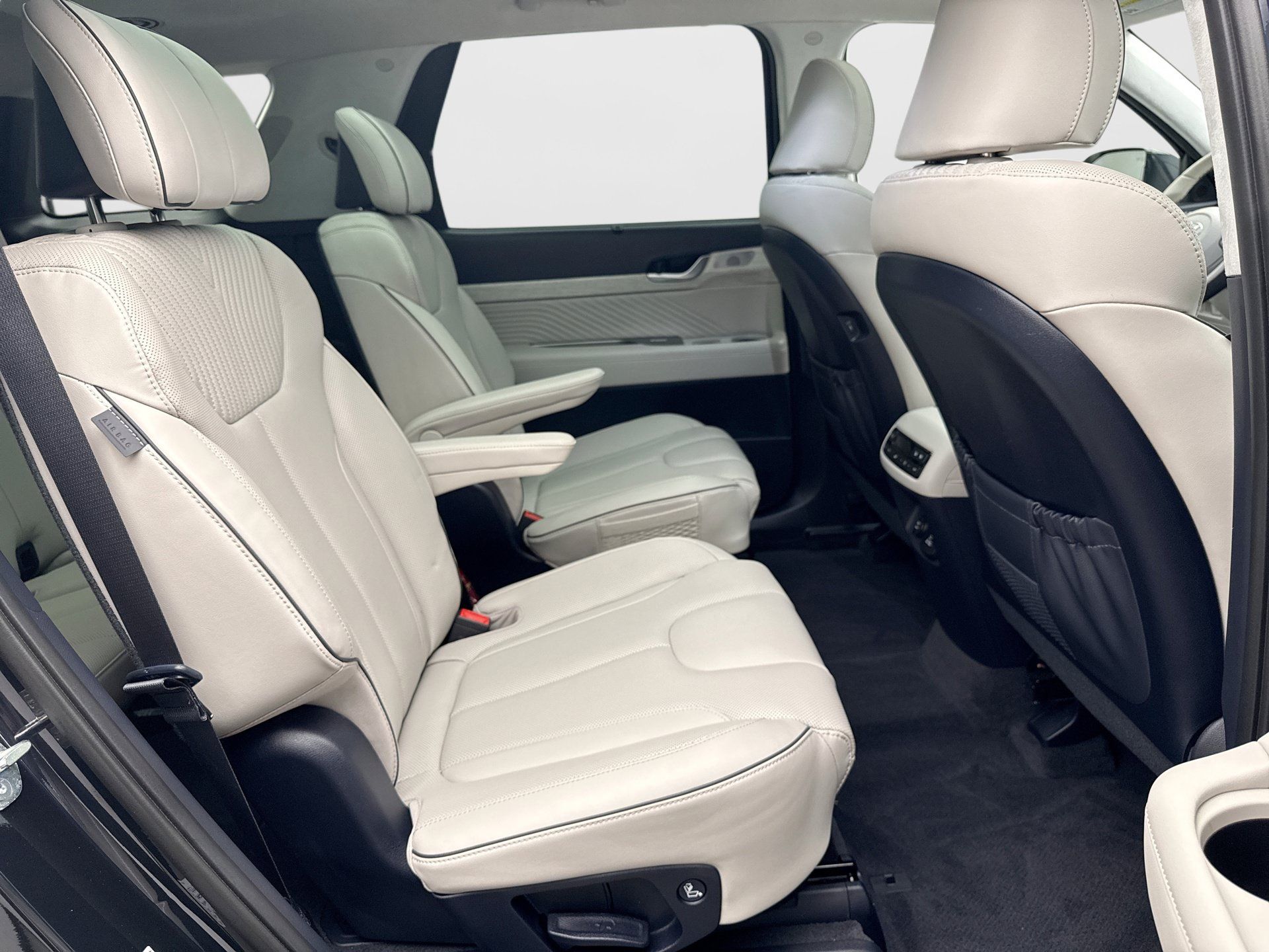Used 2024 Hyundai Palisade Calligraphy AWD/4WD image 21