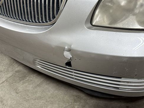 Used 2006 Buick Lucerne CX image 37