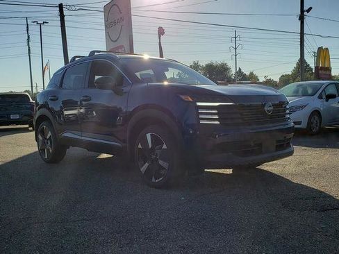 New 2026 Nissan Kicks SR w/ Cold Weather Package image 9