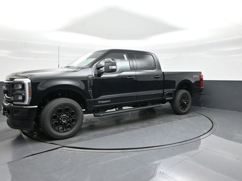 New 2026 Ford F250 Lariat w/ Black Appearance Package AWD/4WD image 20
