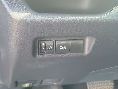 Certified 2025 Toyota RAV4 LE AWD/4WD image 21