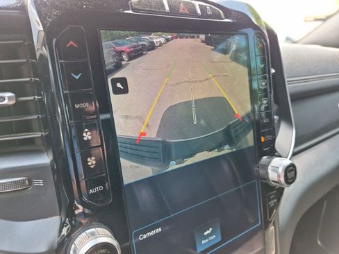 Used 2022 RAM 2500 Laramie AWD/4WD image 29