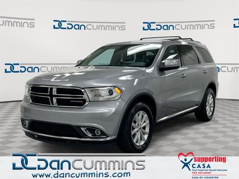 Used 2019 Dodge Durango SXT image 1