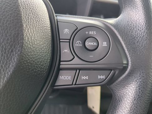 Used 2026 Toyota Corolla LE FWD image 26