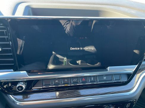 New 2026 GMC Sierra 1500 Elevation image 13