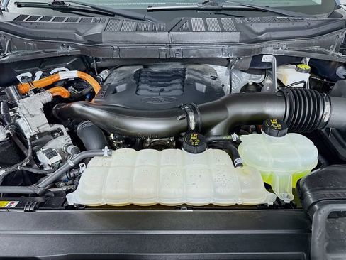 Used 2023 Ford F150 Lariat w/ Equipment Group 502A High image 30