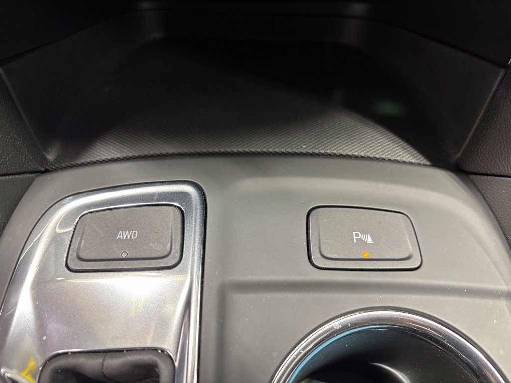 Used 2023 Chevrolet Equinox LT AWD/4WD image 21