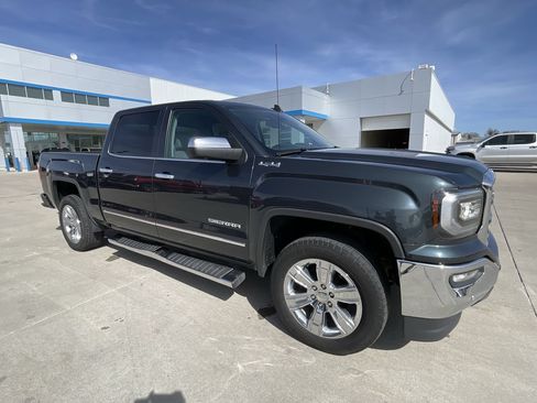 Used 2017 GMC Sierra 1500 SLT AWD/4WD image 28