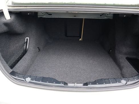 Used 2015 BMW 528i Sedan image 11