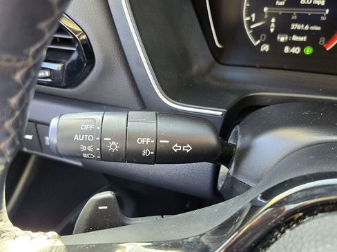 Used 2023 Honda Pilot Touring image 29
