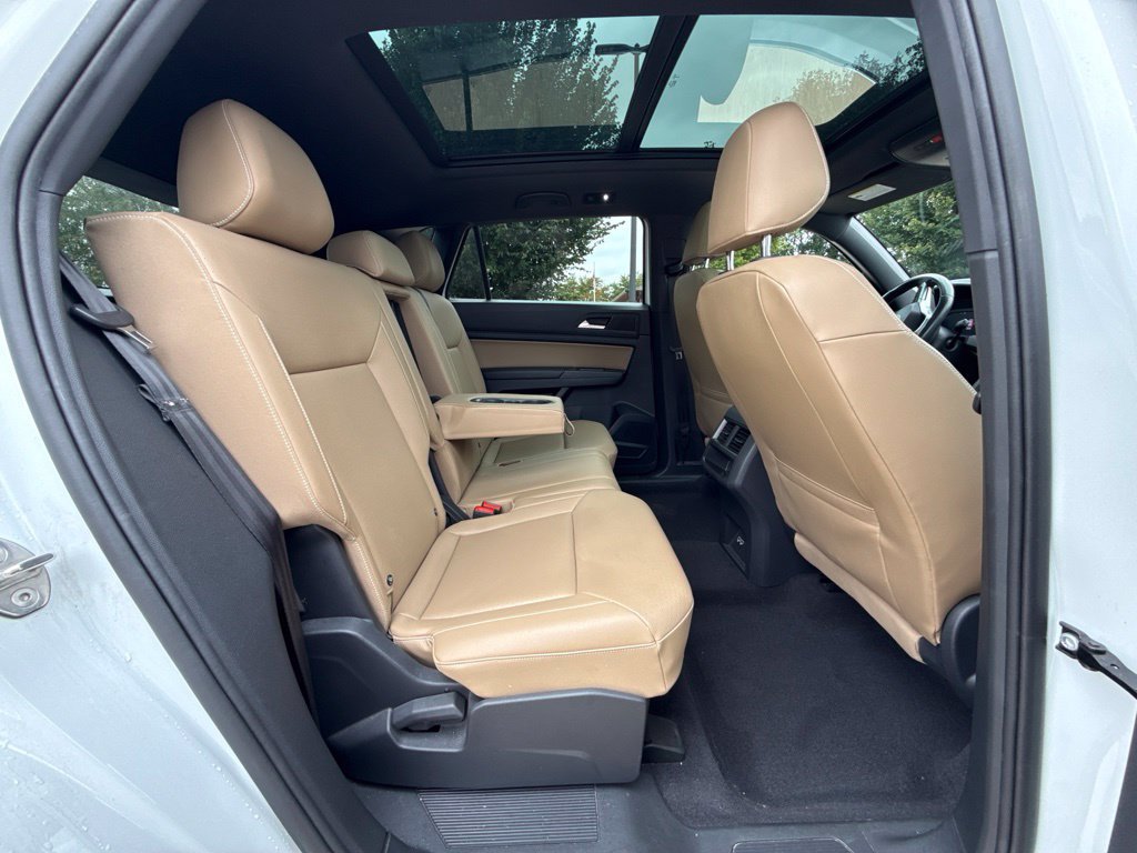 Used 2020 Volkswagen Atlas Cross Sport SEL AWD/4WD image 18