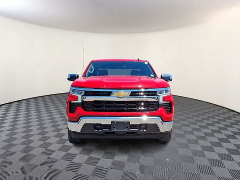 Used 2023 Chevrolet Silverado 1500 LT AWD/4WD image 3