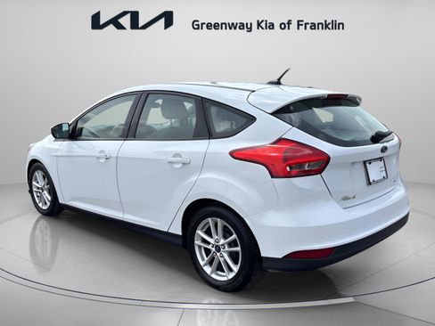 Used 2015 Ford Focus SE FWD image 5