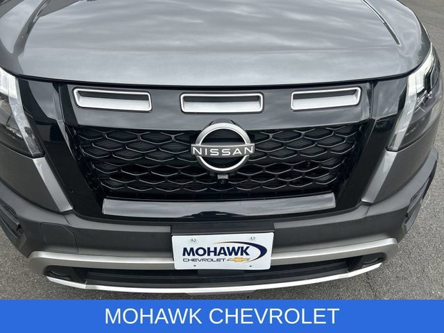 Used 2025 Nissan Pathfinder Rock Creek AWD/4WD image 30