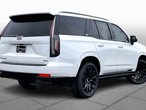 Used 2024 Cadillac Escalade Sport Platinum w/ LPO, ONYX Package image 12