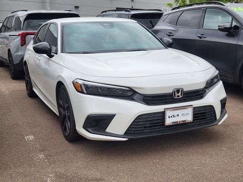 Used 2024 Honda Civic Sport image 11