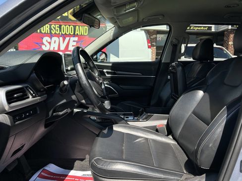 Used 2020 Kia Telluride LX image 9