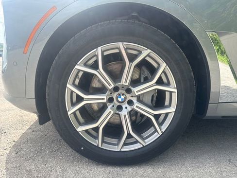 New 2026 BMW X7 xDrive40i AWD/4WD image 9