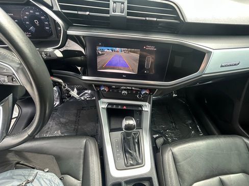 Used 2020 Audi Q3 2.0T Premium AWD/4WD image 17