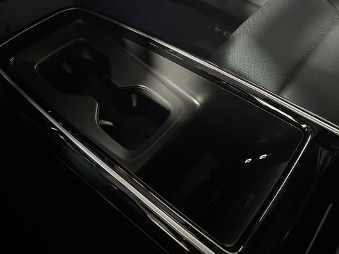 Certified 2023 Volkswagen ID.4 Pro S image 16