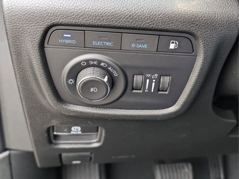 New 2024 Jeep Grand Cherokee Limited 4xe image 29