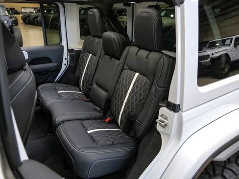 Used 2024 Jeep Wrangler Unlimited Rubicon 392 AWD/4WD image 93