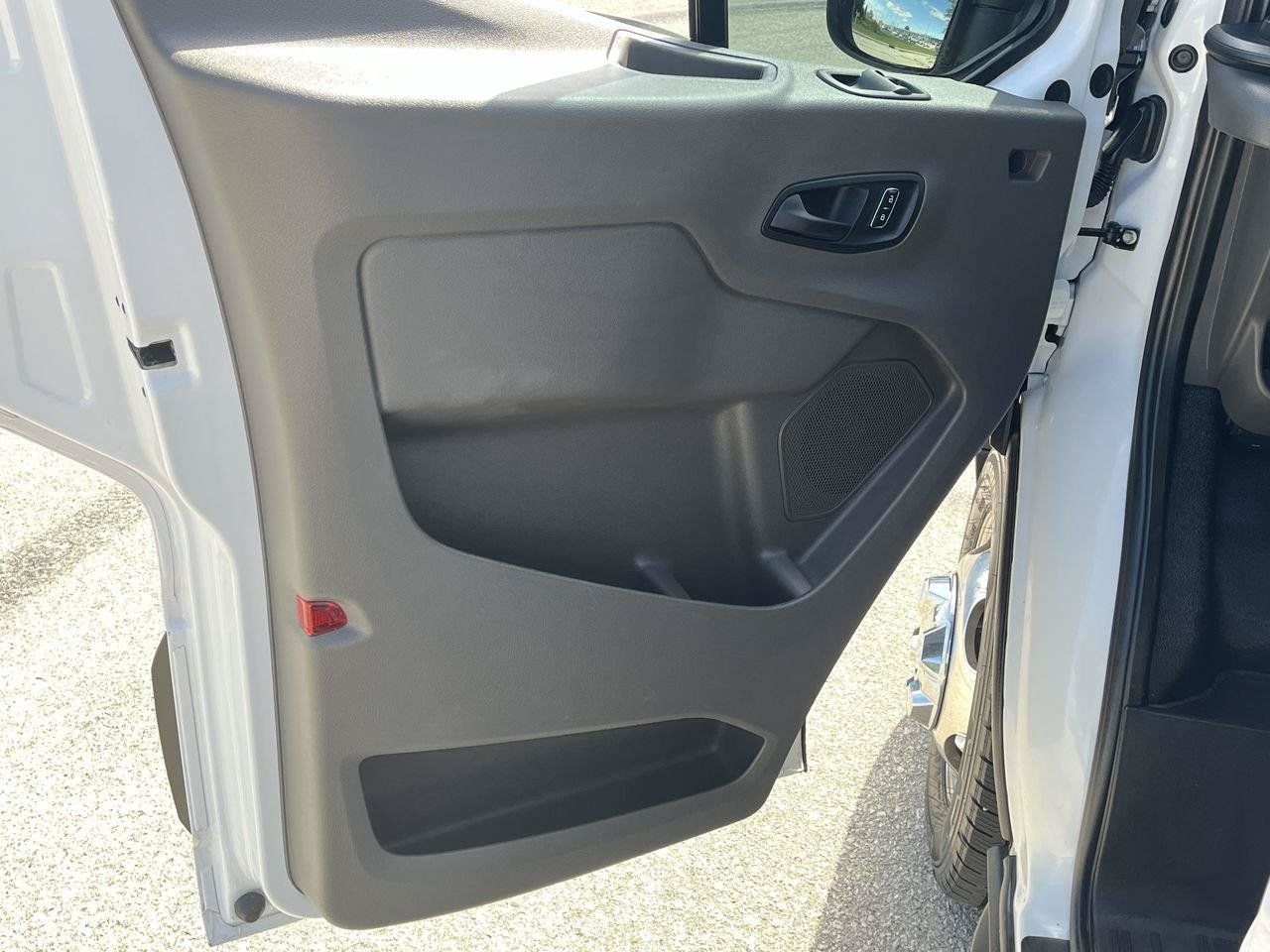 Used 2025 Ford Transit 350 148 High Roof Extended DRW AWD/4WD image 9