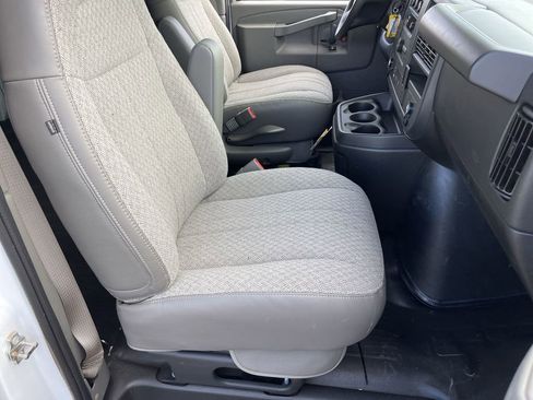 New 2025 GMC Savana 2500 Extended w/ Driver Convenience Package image 28